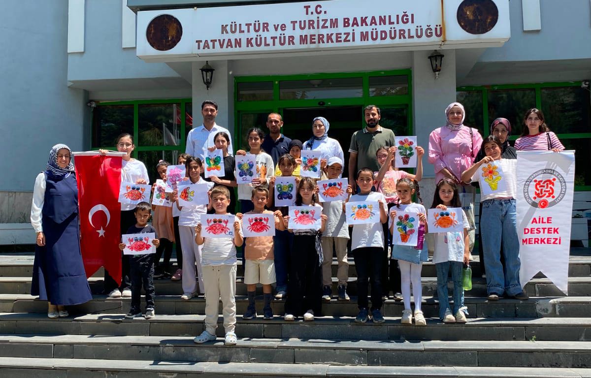 TATVAN ADEM 2 KÜTÜPHANE GEZİSİ