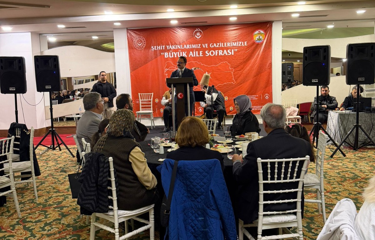 ŞEHİT YAKINLARIMIZ VE GAZİLERİMİZLE BÜYÜK AİLE SOFRASI