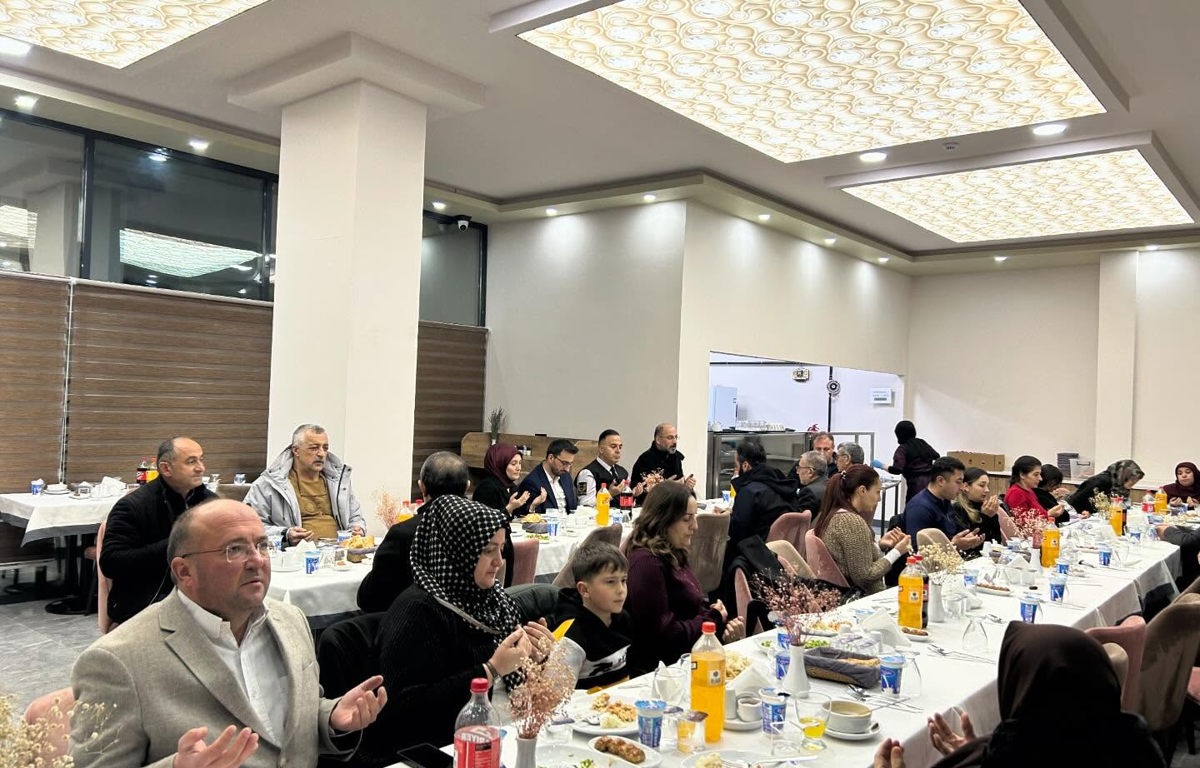 ŞEHİT YAKINLARI VE GAZİLERİMİZ İLE İFTAR YEMEĞİNDE BİR ARAYA GELİNDİ
