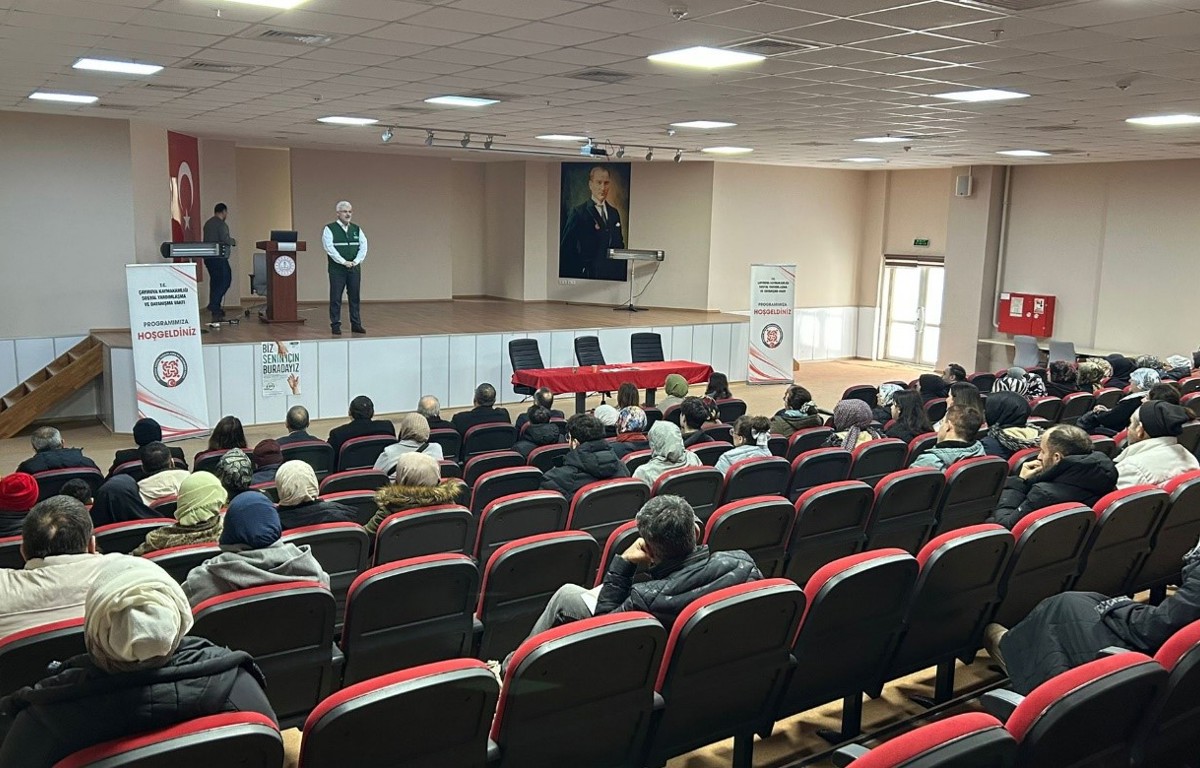 BAĞIMLILIKLA MÜCADELE SEMİNERİ DÜZENLENDİ