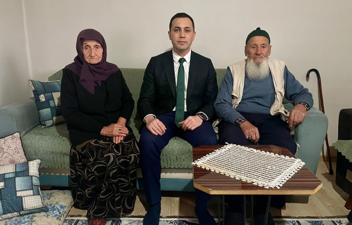 1 EKİM DÜNYA YAŞLILAR GÜNÜ