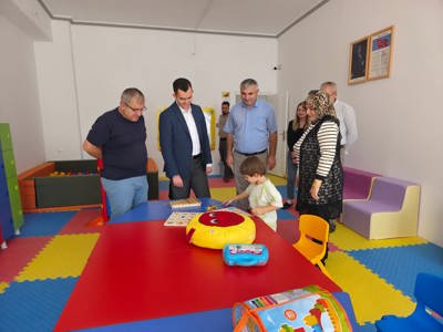 Kaymakamımız Sn Kerem YÜCE ve Belediye Başkanımız Ahmet Bahadır ÜNLÜ Aile Destek Merkezimizi ziyaret ettiler.