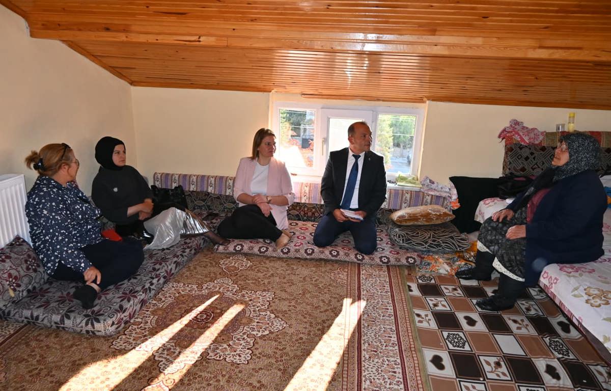 Büyüklerimize saygı; dünümüze vefa, yarınlarımıza emanettir.