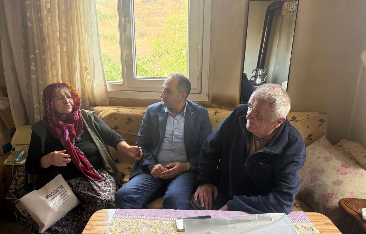 1 EKİM DÜNYA YAŞLILAR GÜNÜ ZİYARETLERİ GERÇEKLEŞTİRİLDİ