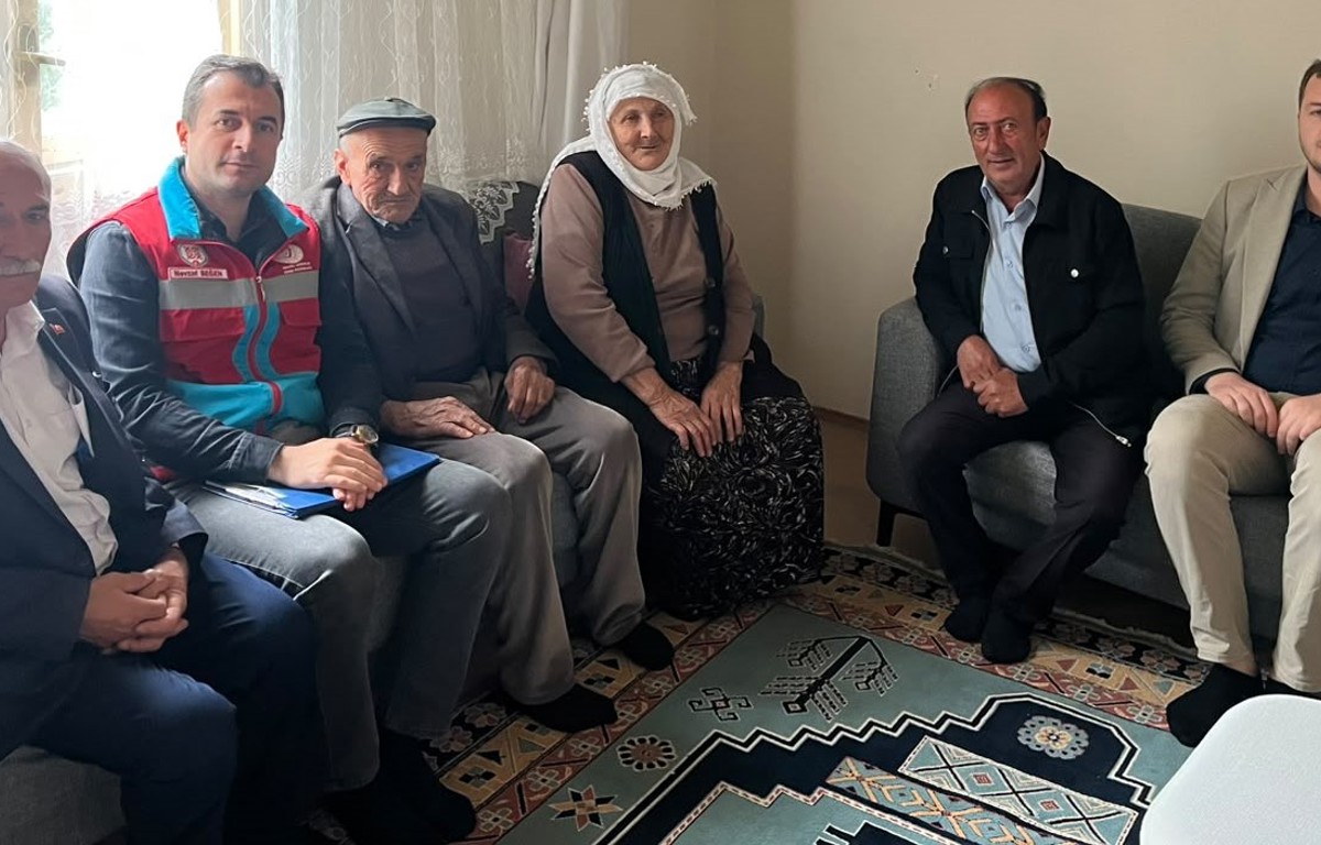 "1 Ekim Dünya Yaşlılar Günü" 