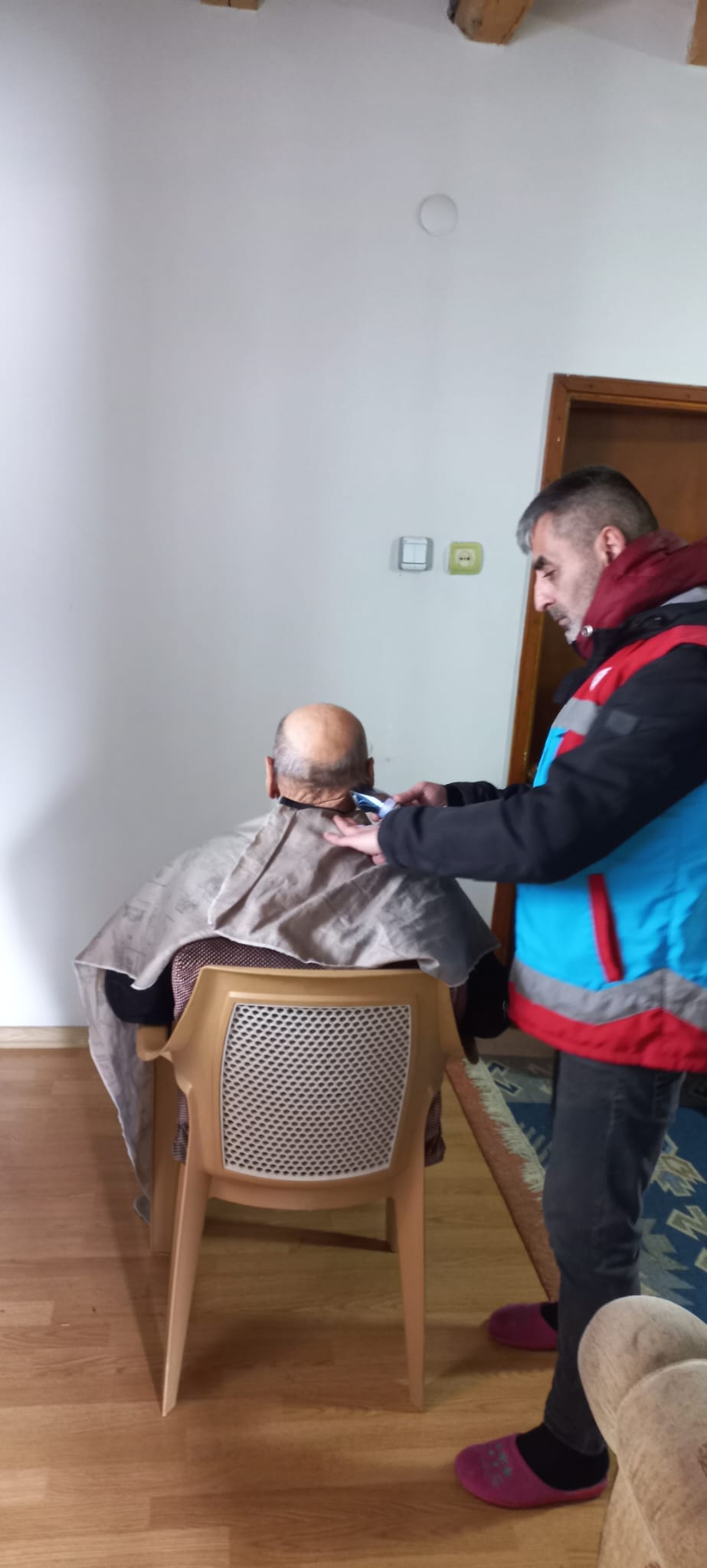 ALTIN MAKAS KUAFÖR PROJESİ