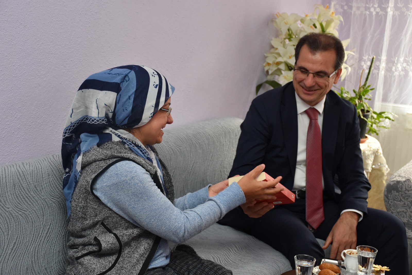 Salihli SYDV’den 3 Aralık Dünya Engelliler Günü Kapsamında Hane Ziyaretleri