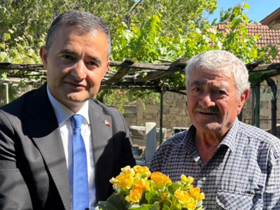 ŞEHİT AİLESİNE BABALAR GÜNÜ VESİLESİYLE VEFA ve MİNNET ZİYARETİ