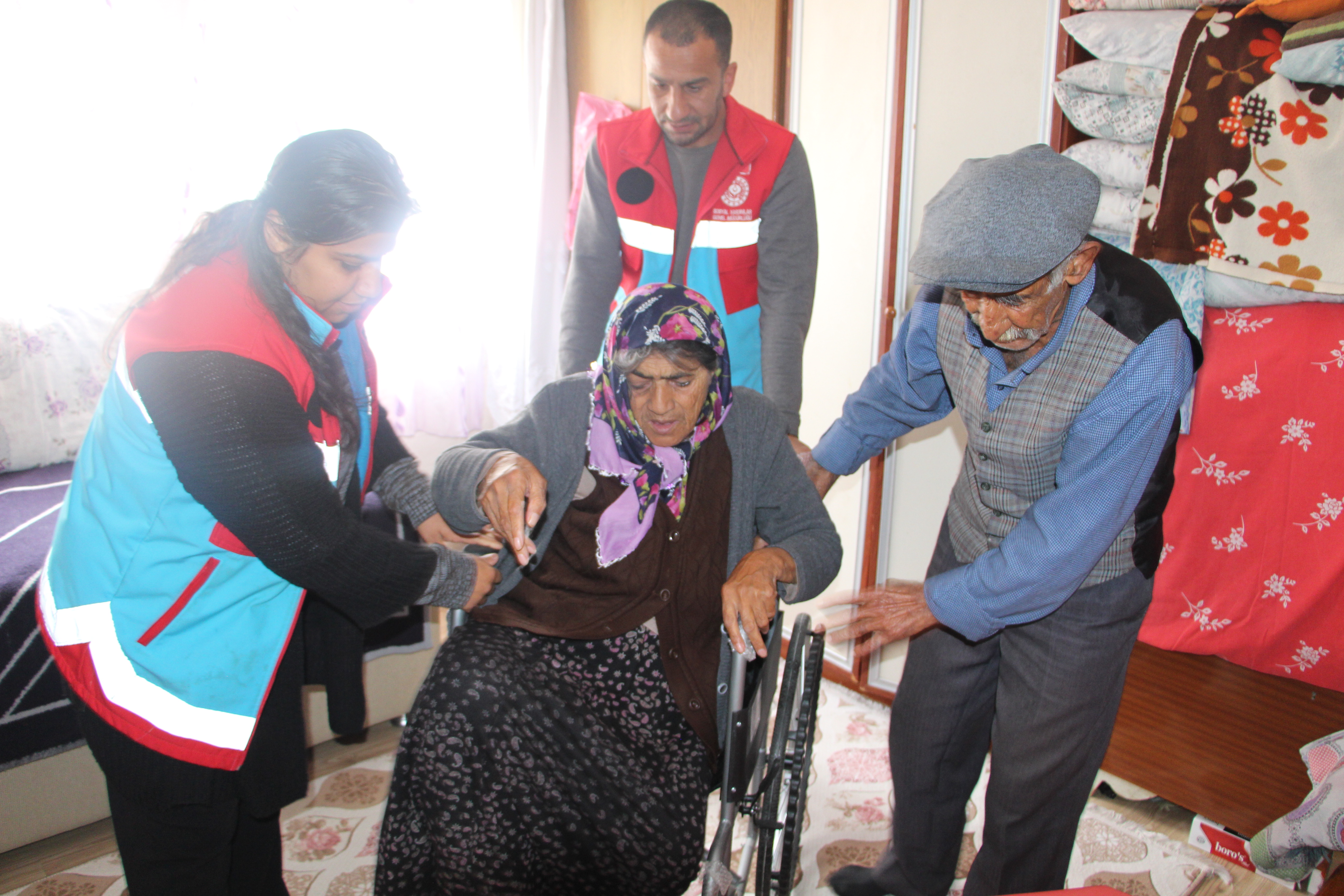 Kiğı SYDV’den VEFA Projesi Kapsamında bakıma muhtaç yaşlı ve engellilere destekler devam ediyor.